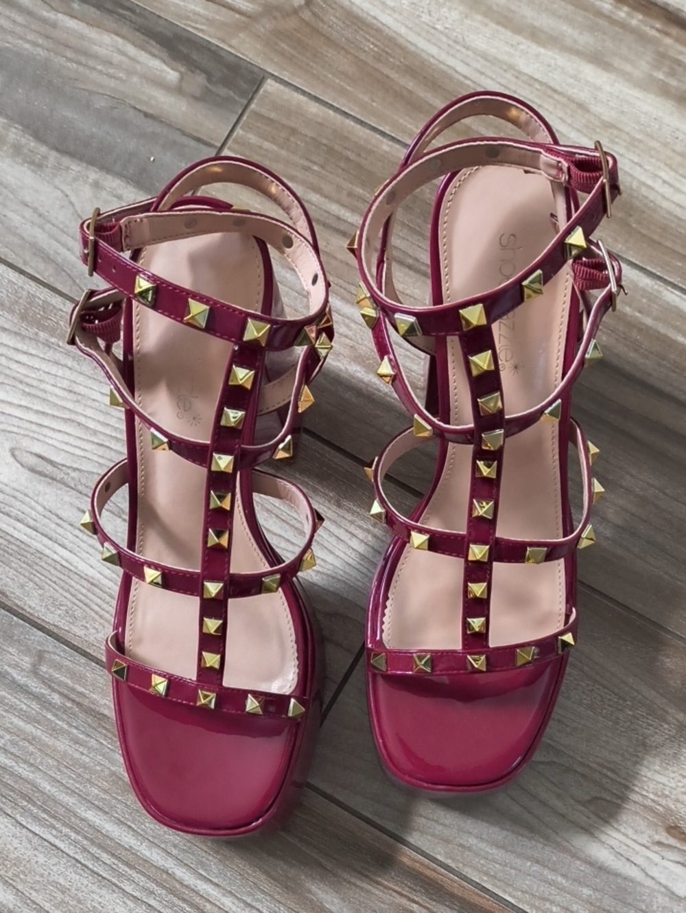 Studded Heels ✨ - Picture 5 of 6
